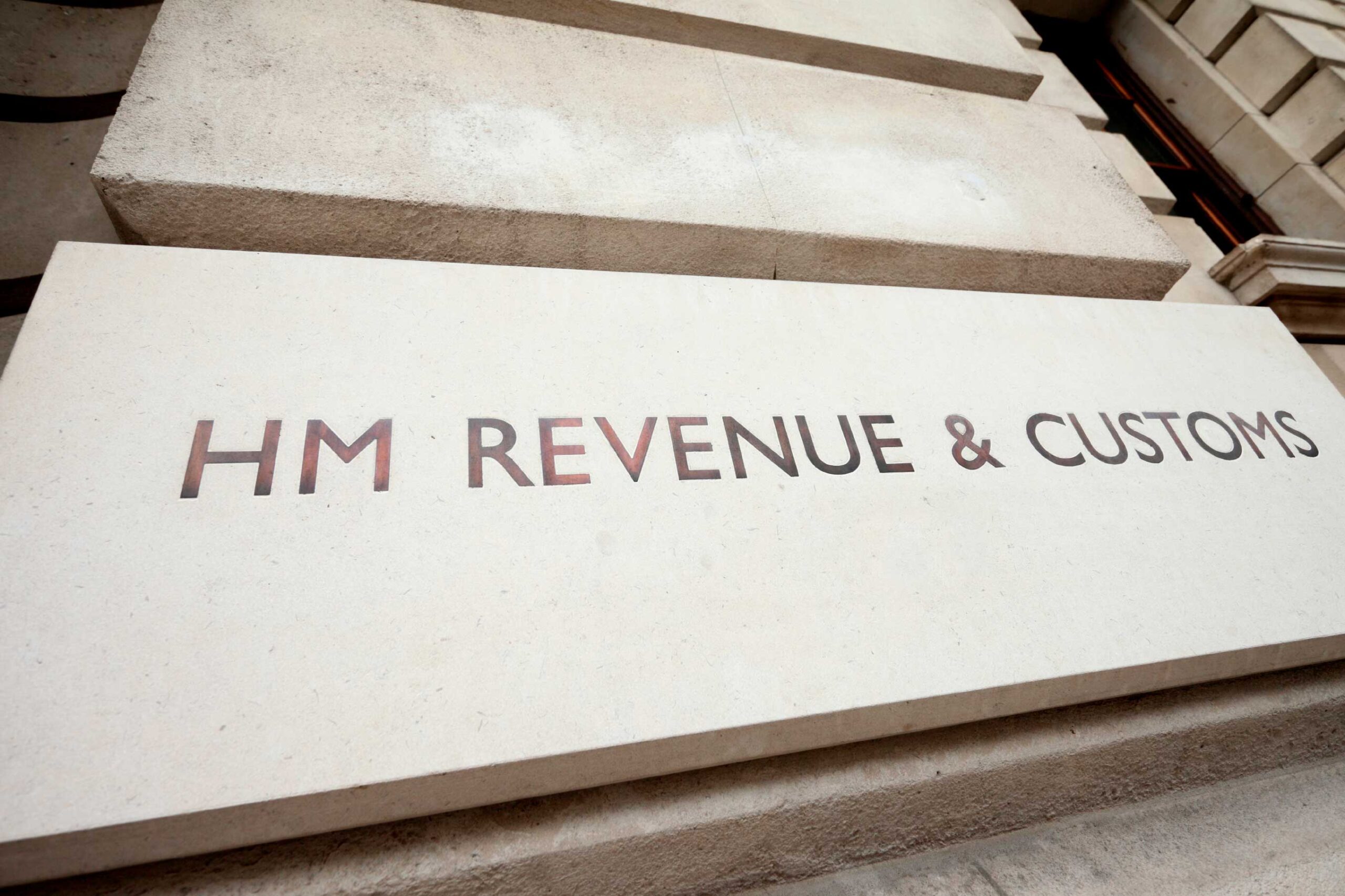 6,300 sign online petition against ending BTL tax breaks