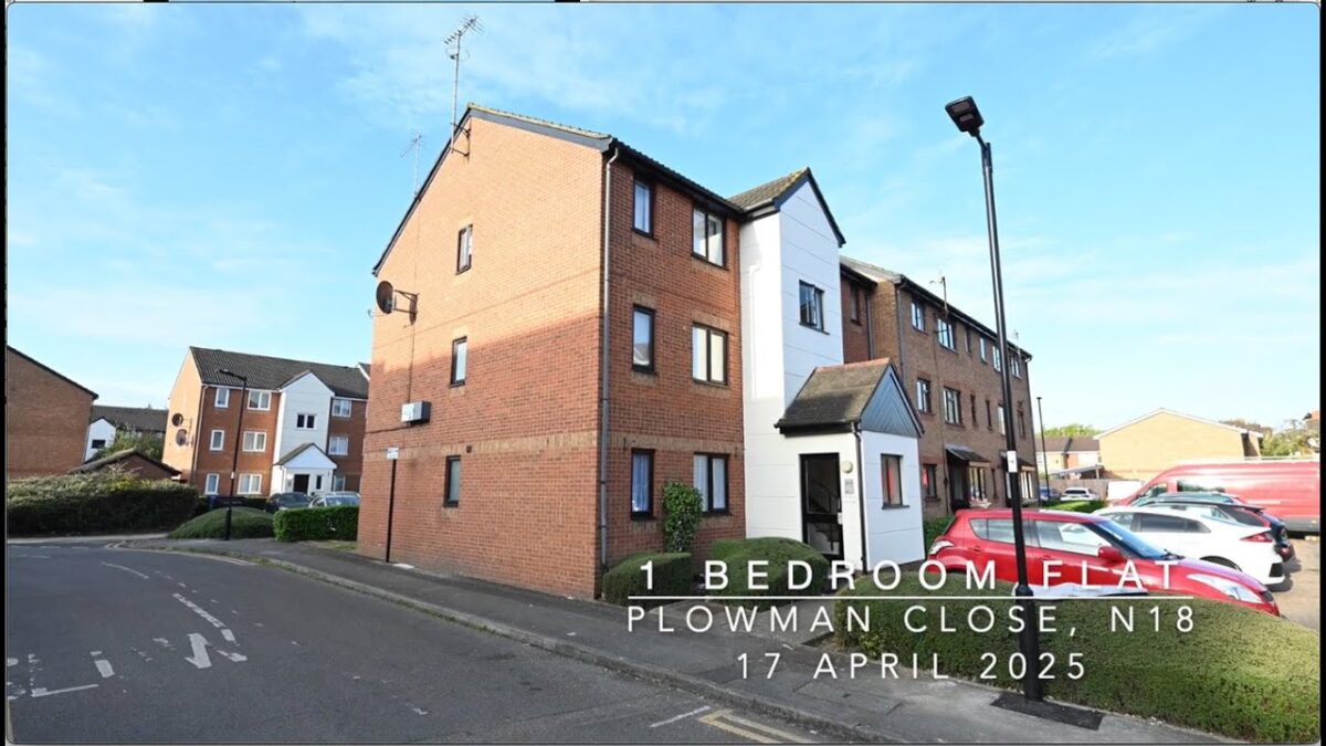 Let to the Council in Edmonton – Plowman Close N18